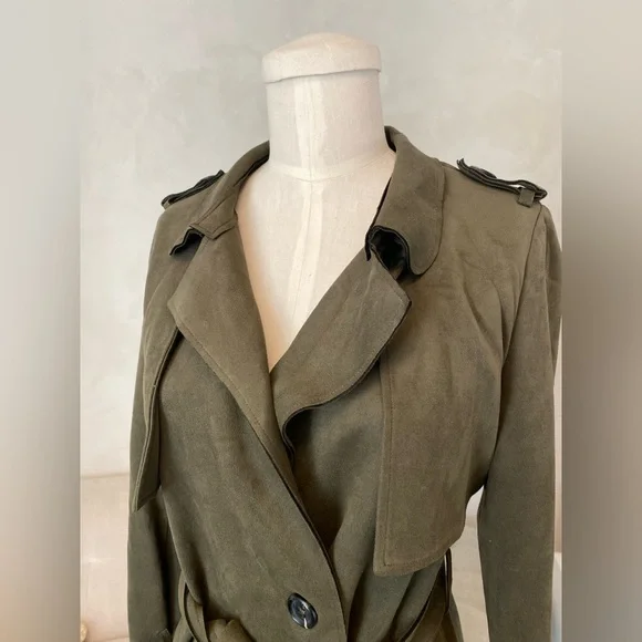 OLIVE GREEN SOFT FAUX SUEDE TRENCH COAT SIZE SMALL - Picture 6 of 13